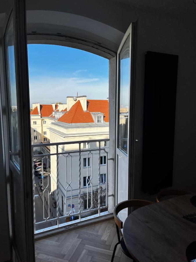 Ohmyhome - Plac Pieciu Rogow - Centrum Варшава Экстерьер фото